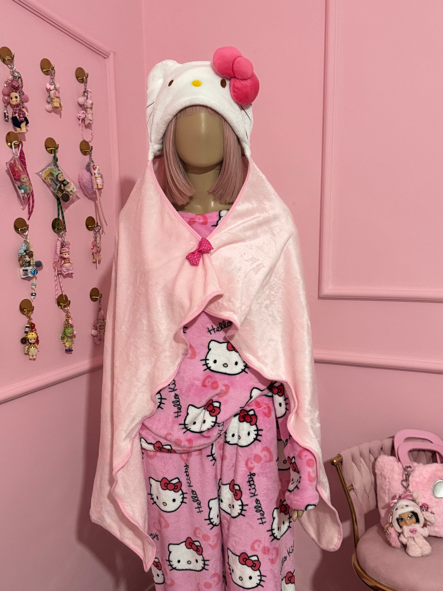 Coperta rosa con cappuccio Hello Kitty