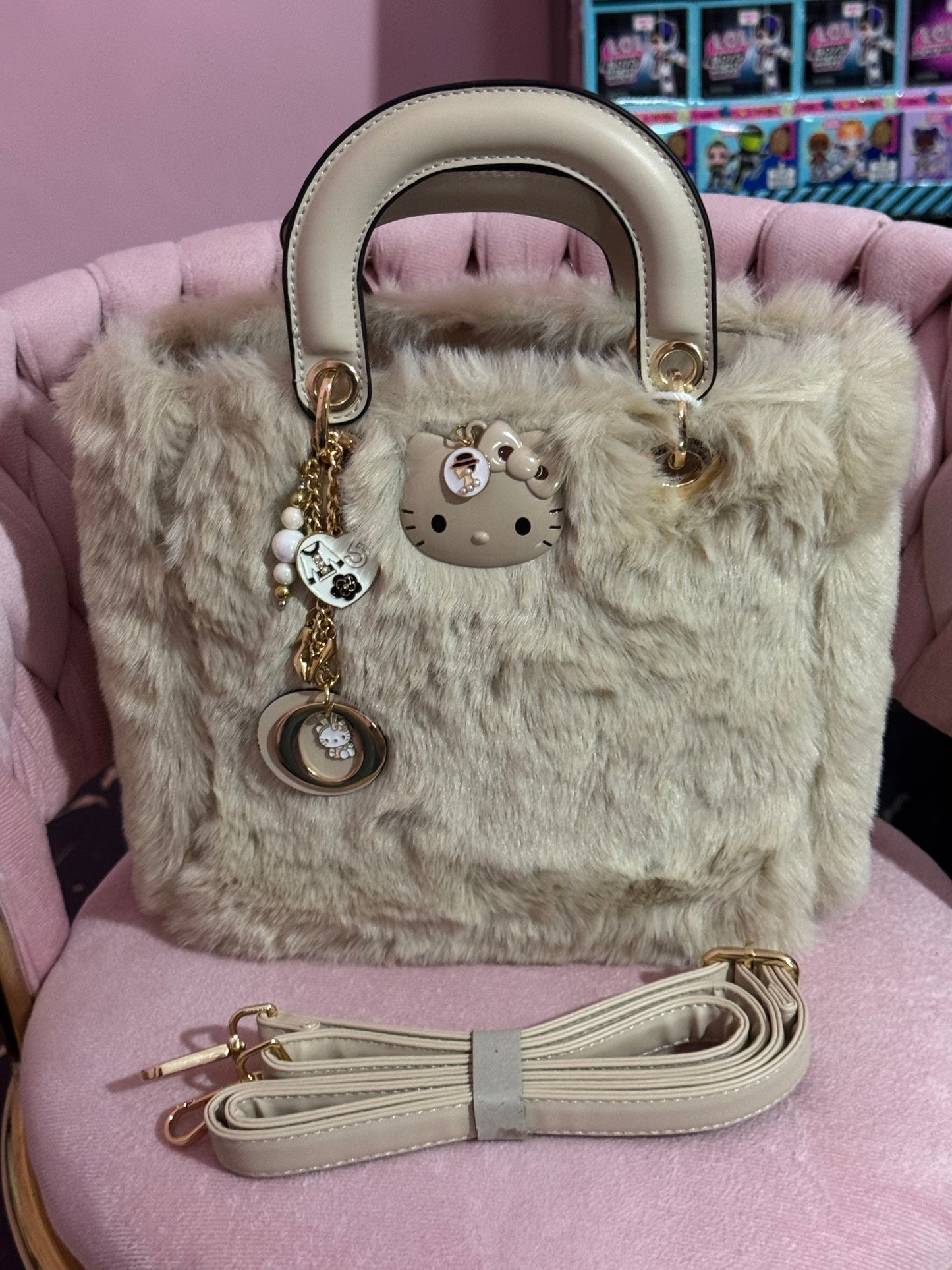 Borsa Lady Kitty media