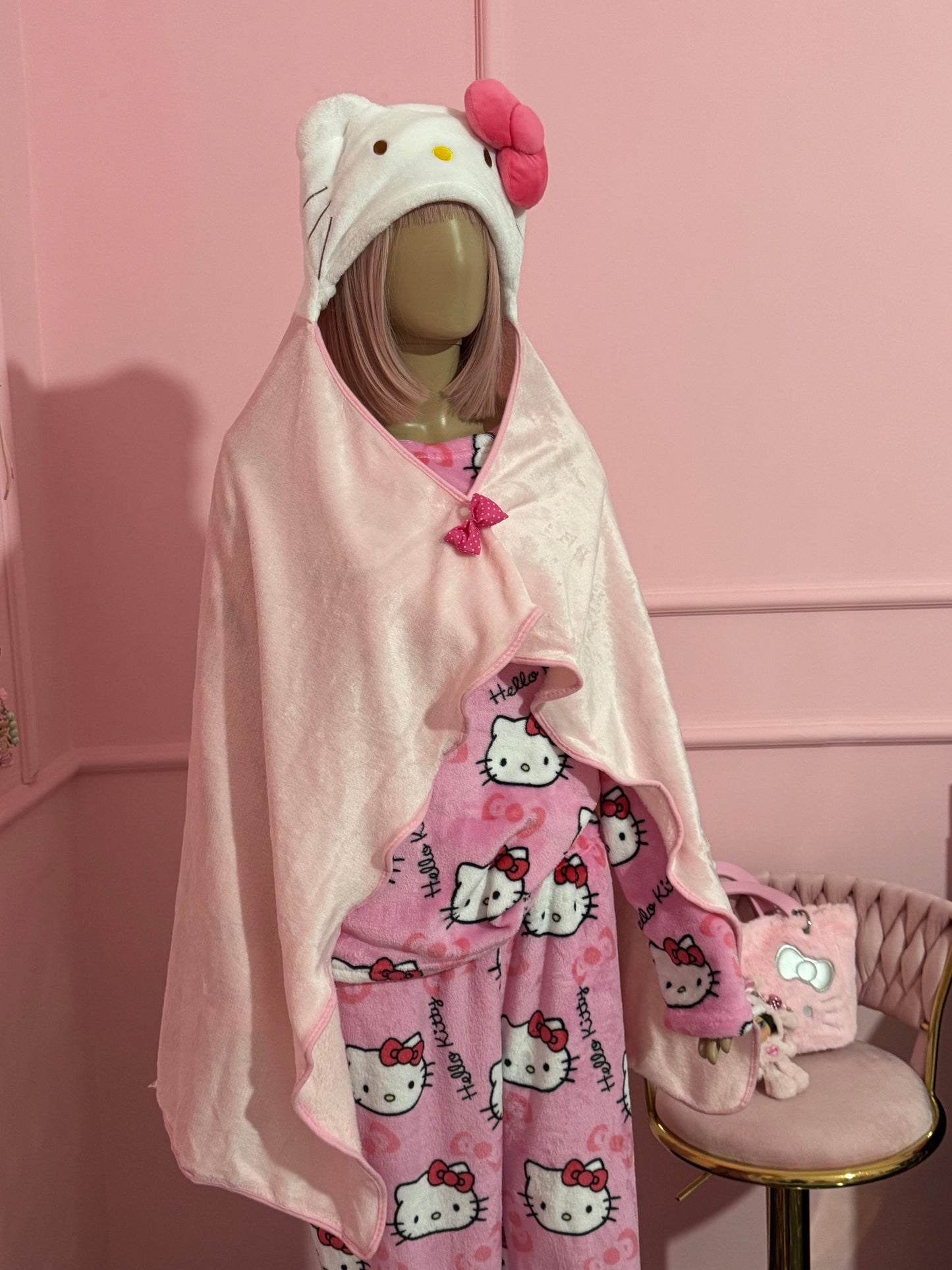 Coperta rosa con cappuccio Hello Kitty