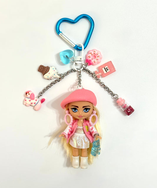 Barbie Extra Mini Minis College Edition