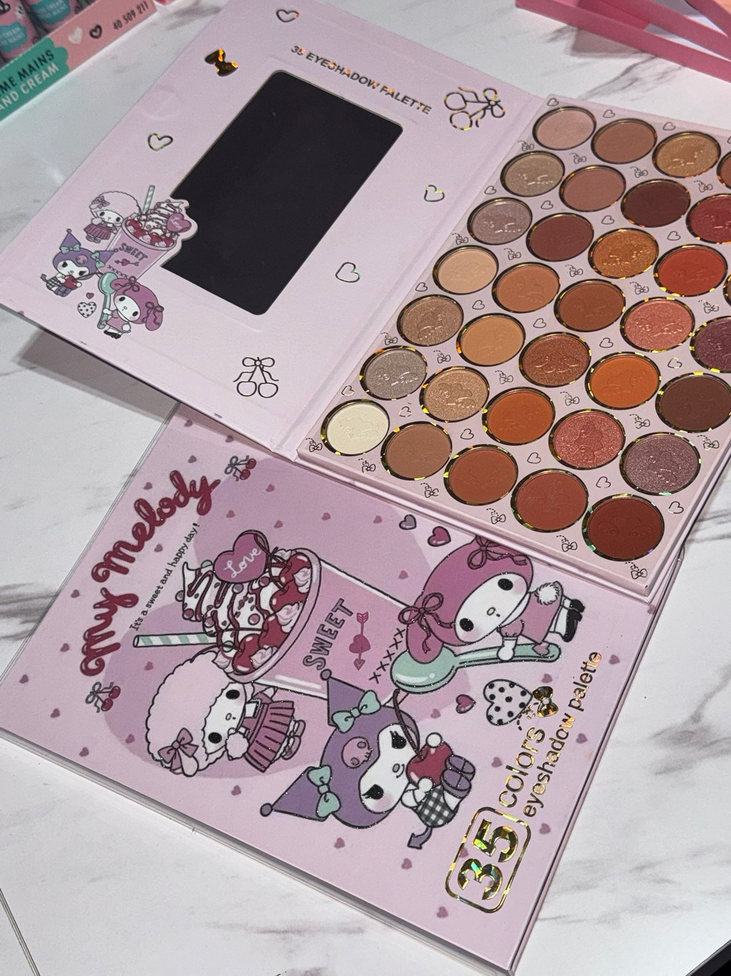 35 colors eyeshadow palette  Melody Kuromi