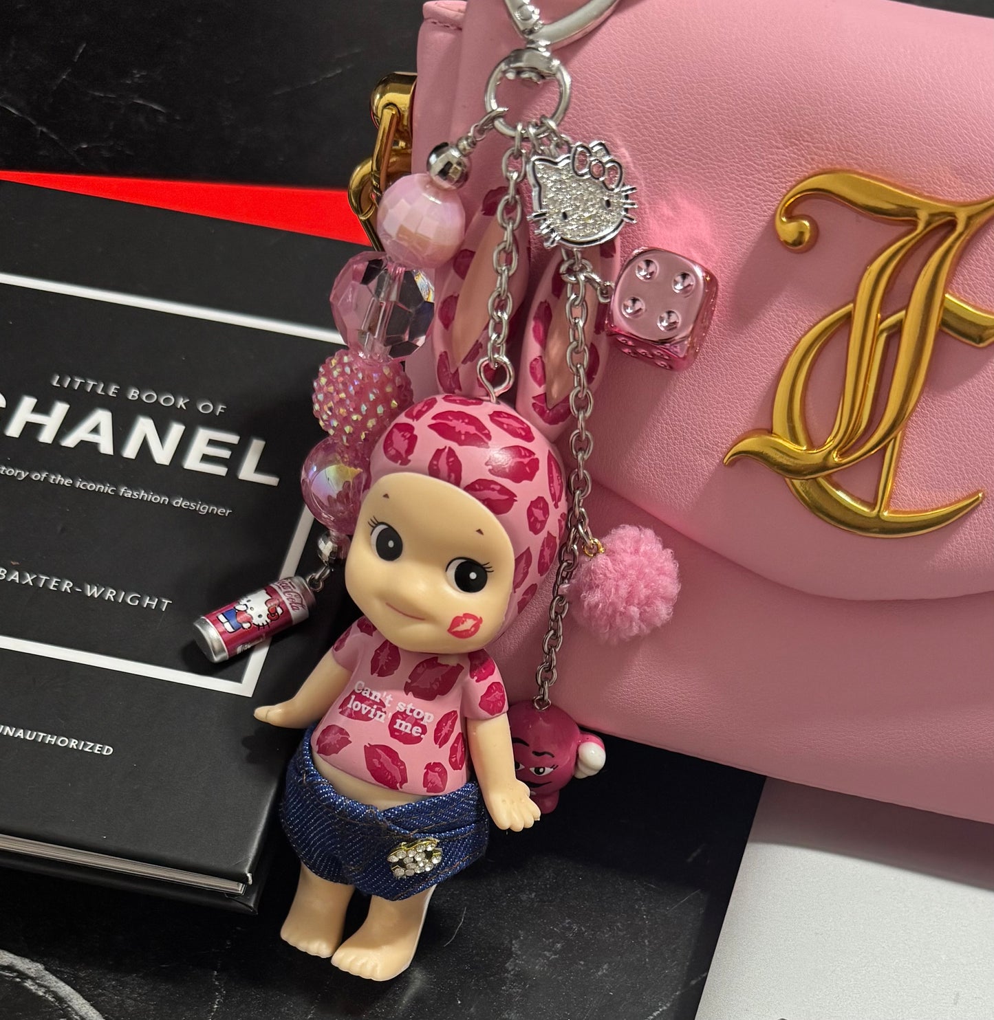 Sonny Angel Kiss Mark Leopard - Rabbit